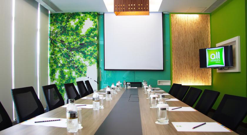 All Seasons Jakarta Thamrin Екстериор снимка